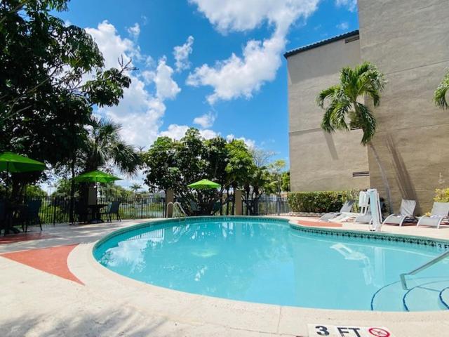 The Palms Inn & Suites Miami, Kendall, Fl Esterno foto